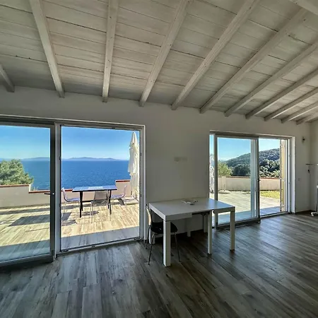Il Porticciolo - Elba Affitti *